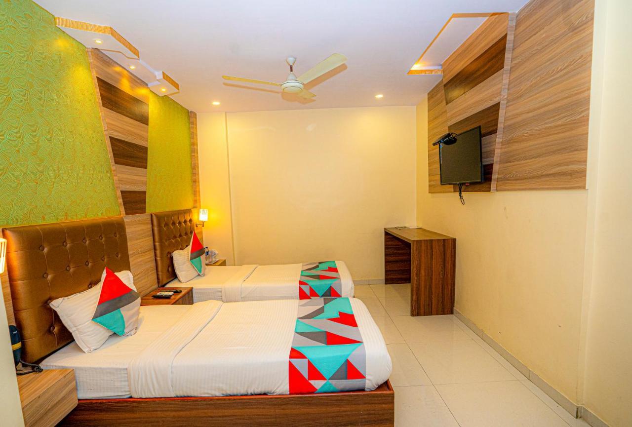 Hotel Hill Park Мумбай Екстериор снимка